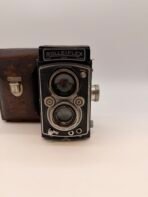 Vintage Rolleiflex TLR Camera Carl Zeiss Tessar 75mm f/3.5 Compur-Rapid w/Case - Image 2
