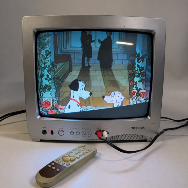 Toshiba 13A24 13” CRT Color TV Retro Gaming w/ Remote Tested Working 2004