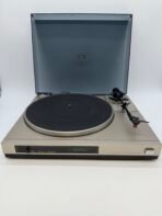 Vintage Fisher MT-30 Semi-Automatic Turntable with Original Box Made In Japan - Image 2