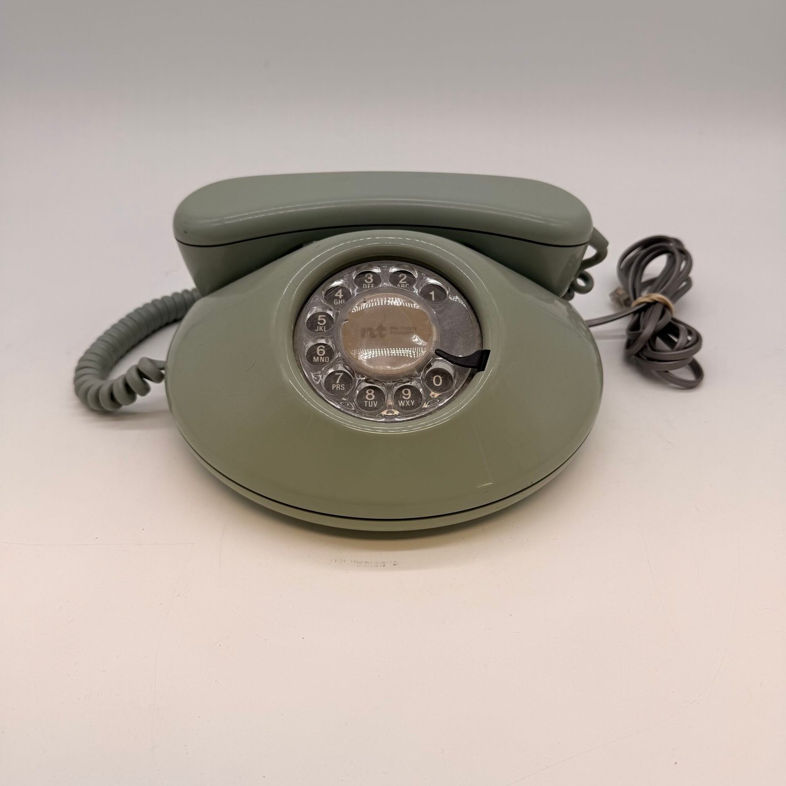 IMG_1889 Vintage Northern Telecom Rotary Dial Telephone Green Retro Canadian Phone - Image 1