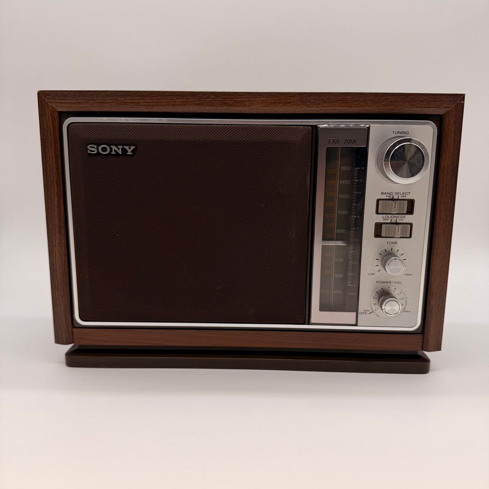 IMG_1944 Vintage Sony ICF-9740W AM FM 2 Band Table Radio Wood Grain - Image 1