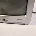 Toshiba 13A24 13” CRT Color TV Retro Gaming w/ Remote Tested Working 2004 - Image 4