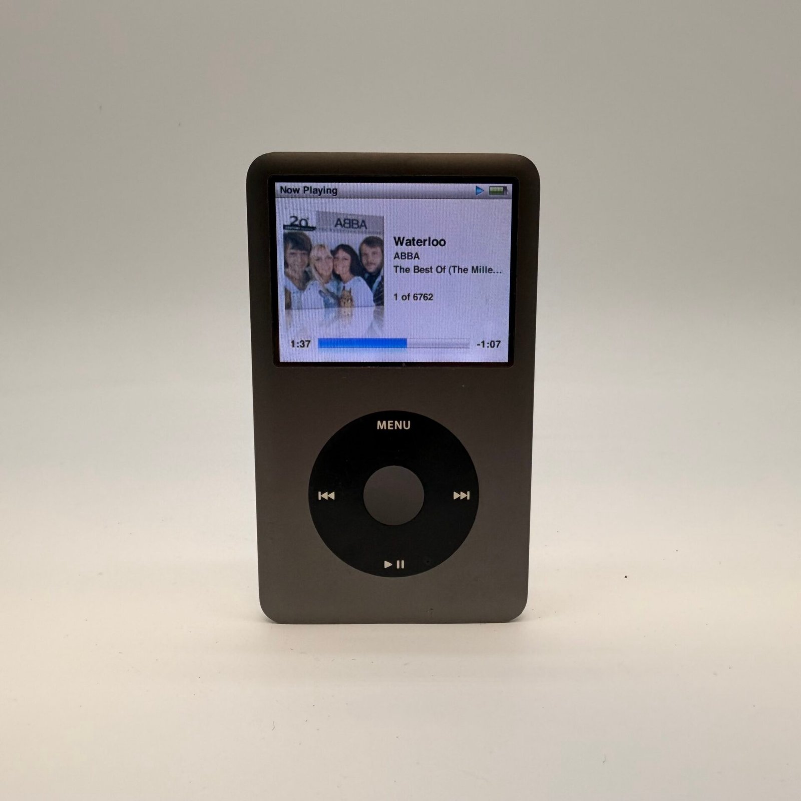 IMG_2152 Apple iPod Classic 7th Gen 160GB A1238 Black Gray Tested Working - Image 1